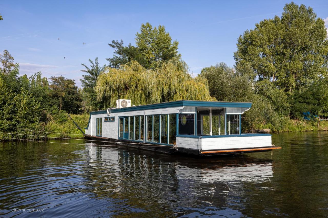 Houseboat - Best Place In Prague Exterior photo