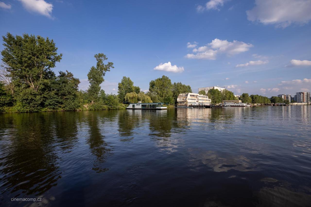 Houseboat - Best Place In Prague Exterior photo
